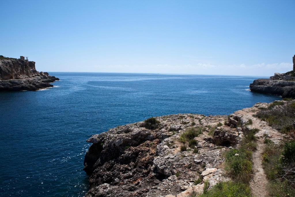 Apartamentos Llevant Cala Figuera  Oda fotoğraf